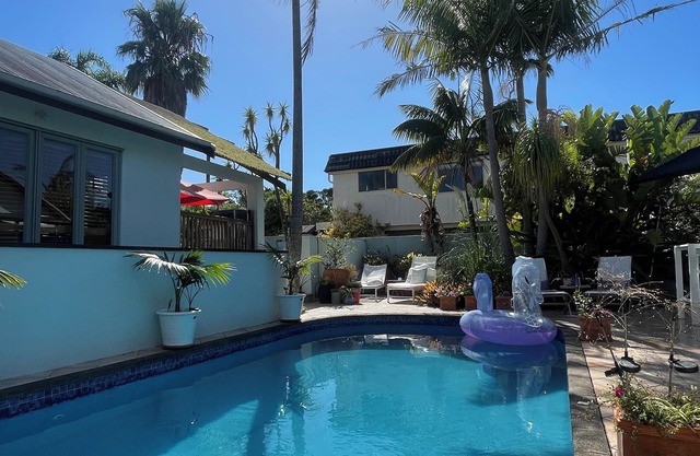 Great located Bedroom for rent on a Dayly, Weekly or Monthly Agreement.