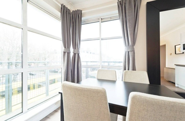 *GREAT LOCATION*2BED APARTMENT*FAST WIFI &TV