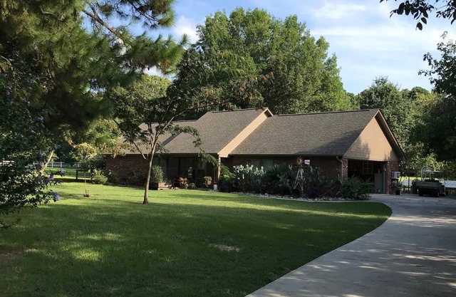 Great Location close to everything