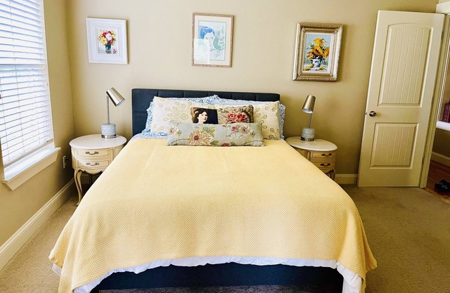 5 dormitorio SW Portland Charmer! A minutos del centro, 100% 5 estrellas.