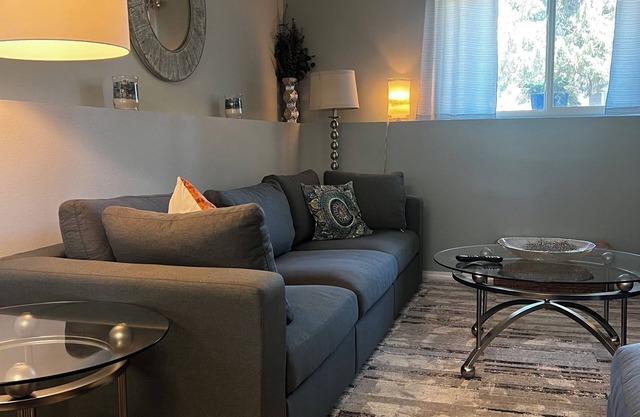 Opiniones dicen todo! Apartamento limpio, cómodo, conveniente y seguro.