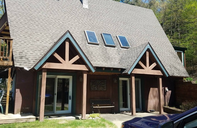 Great Sacandaga Lakefront Home con 100 pies de acceso a aguas profundas