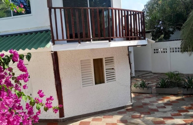Great Spanish Chalet by the Beach