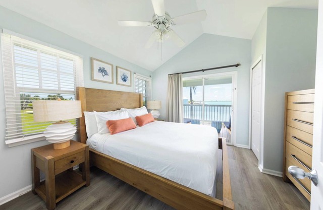 Great Spot for Your Next Vacation! Amazing Unit w/ 3 Bedrooms, Balcony