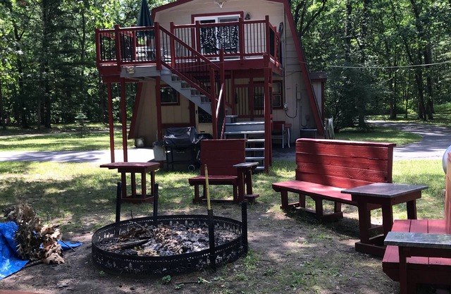 Gran casa de vacaciones cerca de Tippy Dam, en el bosque nacional de Manistee