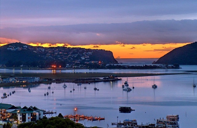 Great Views 120m from beach, No 1 Holiday Destination in South Africa