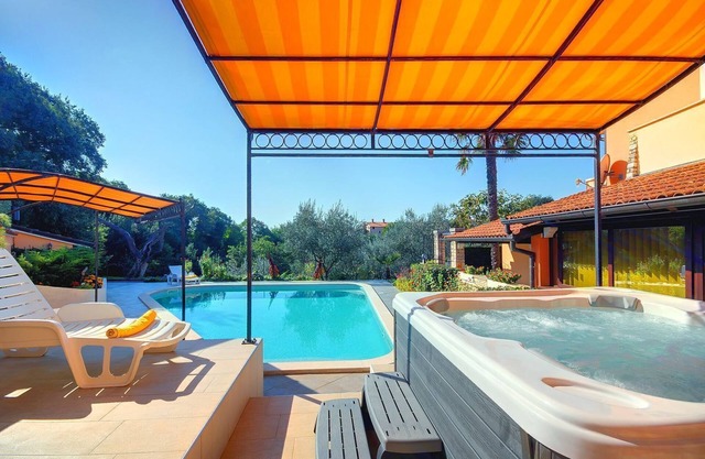 Gran villa con piscina privada, sauna, jacuzzi, gimnasio