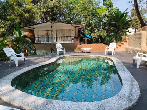 Greek "Jungle Villa", with private Waterfall and Pool