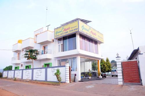 Green Apple Resorts