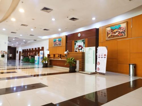 Green Central 1BR Apartments - Hayam Wuruk