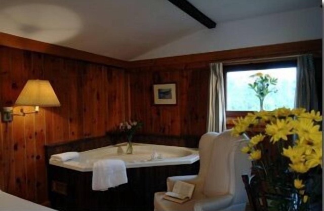 Green Chalets at Scotch Pine Lane