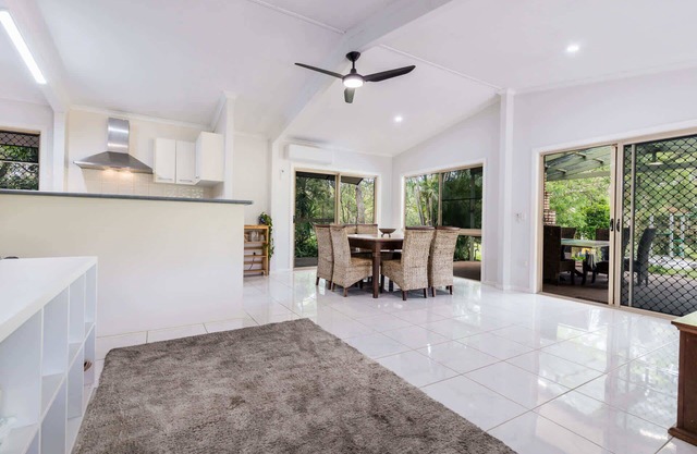 Green Dragon: Family-Friendly Home In Agnes Water