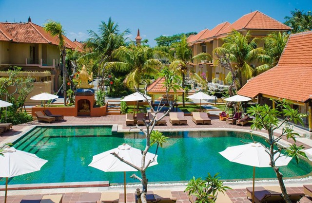 Green Field Hotel and Restaurant