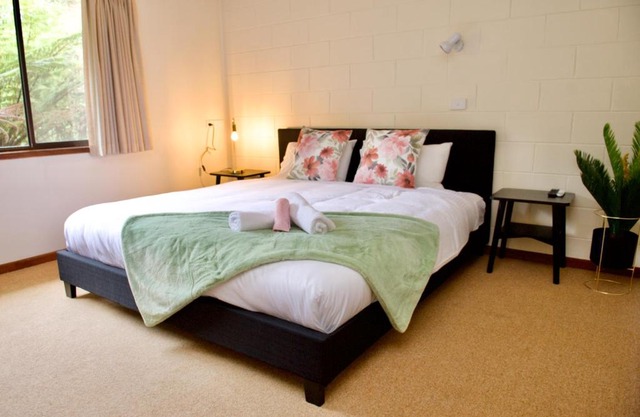 Green Gables Motel in Warburton