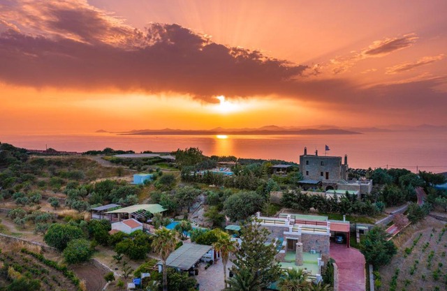 Green Island Resort Villas Athena and Poseidon