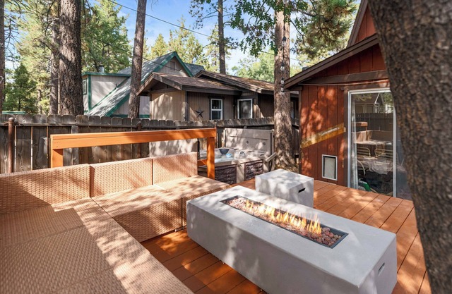 Green Leaf Lodge