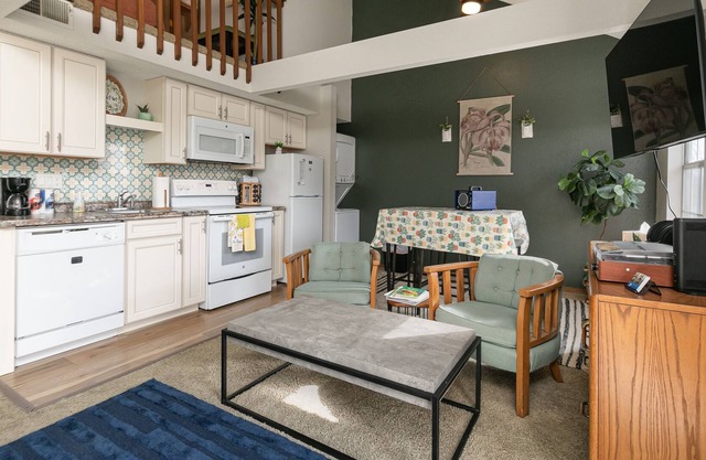 Green Meadow Getaway