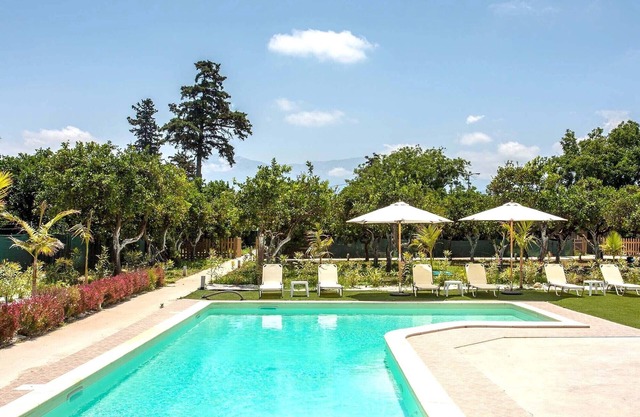 VILLA NARANJA VERDE-UNA FAMILIA-VILLA ORGÁNICA 6,5KM DE PLATANIAS CHANIA