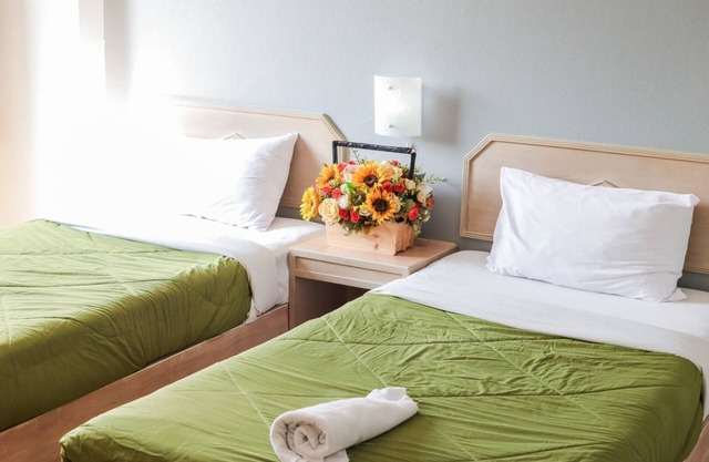 Green Palace Hotel