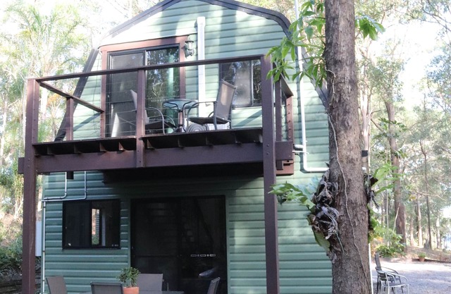 Green Trees, Secluded, self contained chalet.