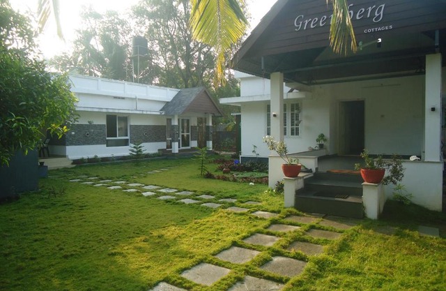 Greenberg cottages Mararikulam