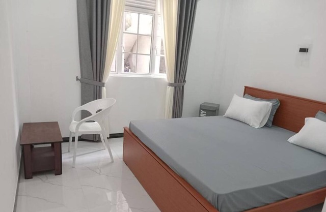 Greenery and hills surrounding with family friendly property in Galle.