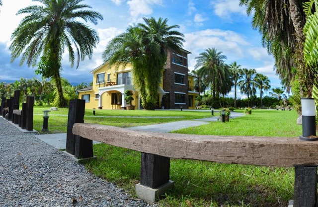Greenfield Villa