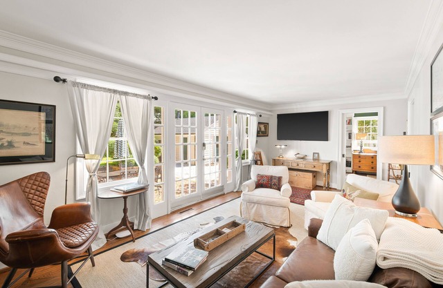 GreenLeaf |3 bed, 2 Bath in Rugby Hills - Great central location UVA and Downtown Cville!