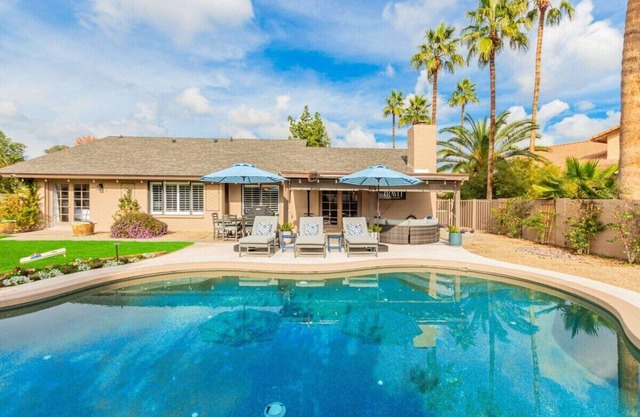 Greenway Park Retreat | Al-Fresco Living | Heated Pool