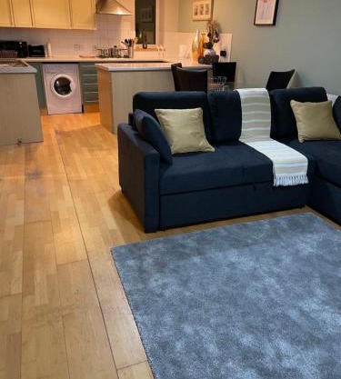 GREENWICH CENTRE NKY APARTMENT