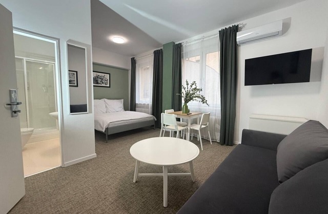 Gremium Apartments