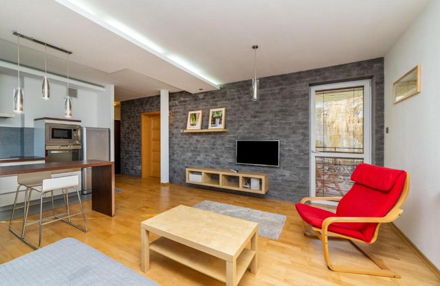 Grey by OneApartments
