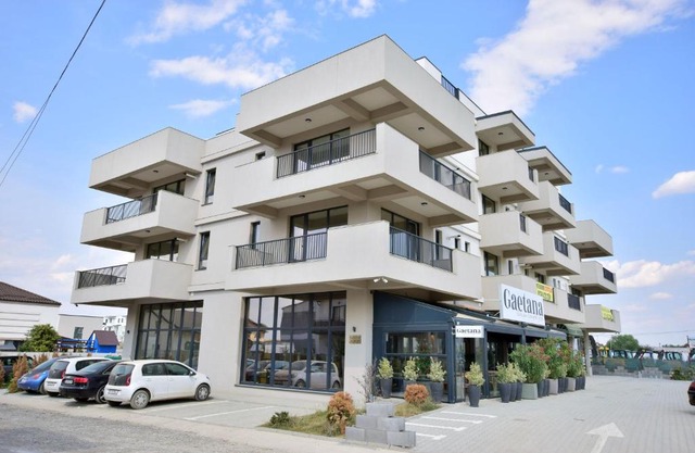 Grey Residence Apartments