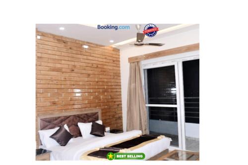 GRG Payal Mall Road Nainital - Excellent Customer Choice- Best Seller