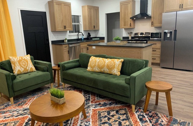 Griffin's Hangout 3 BR 2 Bath near Palo Duro Canyon and WT
