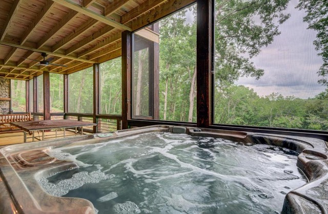 Grizzly Cabin