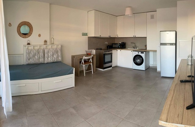 Ground floor apartment with private parking