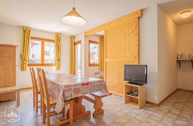 Planta baja, vista limitada, terraza, tv, local para esquís, 40m², Aussois