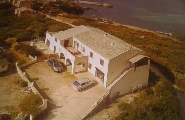 BAJA VILLA T5 CENTURI CAP CORSE 150 metros del mar