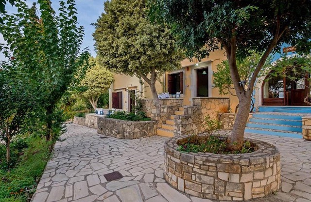 Alojamiento para grupos en Creta – casas separadas