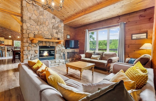 Disfruta el lujo! Cabaña de 6bdr frente al mar en Laurentides, Mont Tremblant.