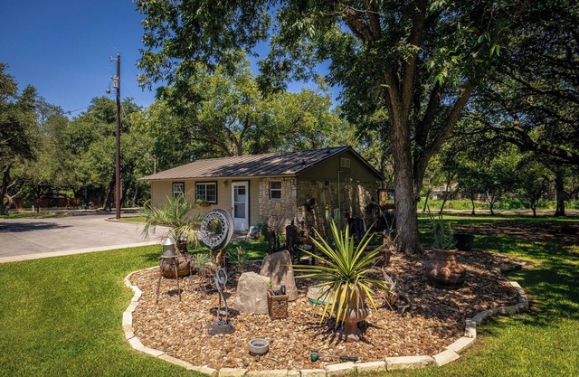 Gruene Country Cottage, a solo 1 milla de Gruene y 1/2 milla del río Guadalupe