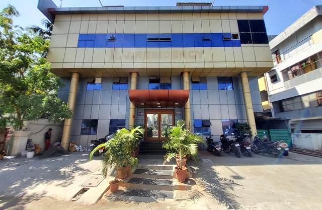 GT Grande Hotel-Near US Consulate