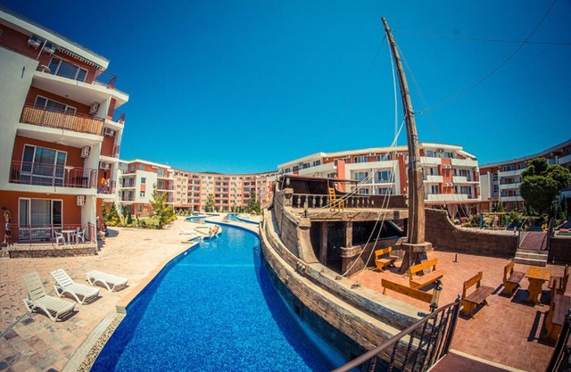 GT Privilege Fort Beach Apartments