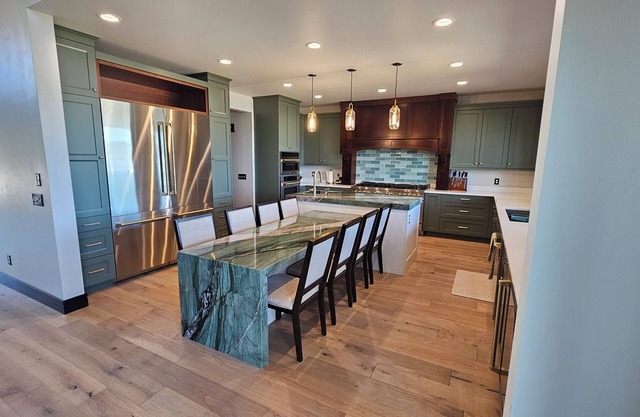 GTL Lodge and Retreat - Modern Luxury Meets Montana for Your Perfect Getaway