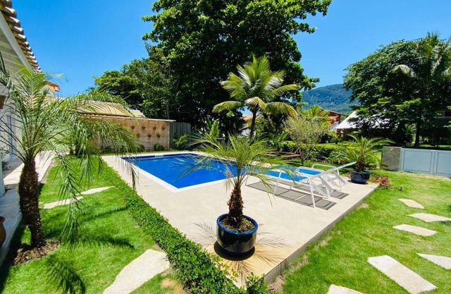Guaecá · Nova Alto Padrão - 4 suites, aire + piscina + espacio