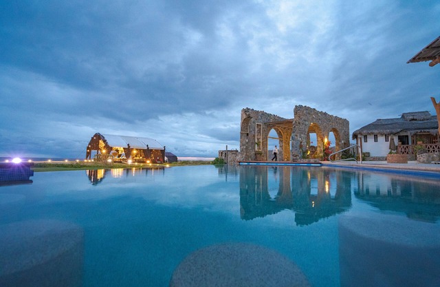 Guaycura Boutique Hotel Beach Club & Spa