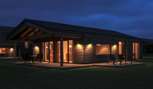 Gud Jard Lodge Nr 13 - Design-Ferienhaus mit exklusiver Ausstattung