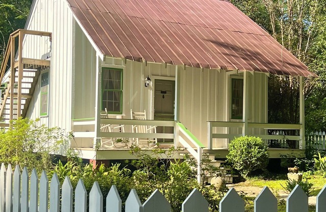 Guest Cottage on the grounds of Jefferson Davis’s Historic Rosemont Plantation