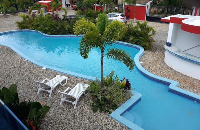 Condominio de 1 dormitorio para huéspedes en el centro de la ciudad, cerca de la playa